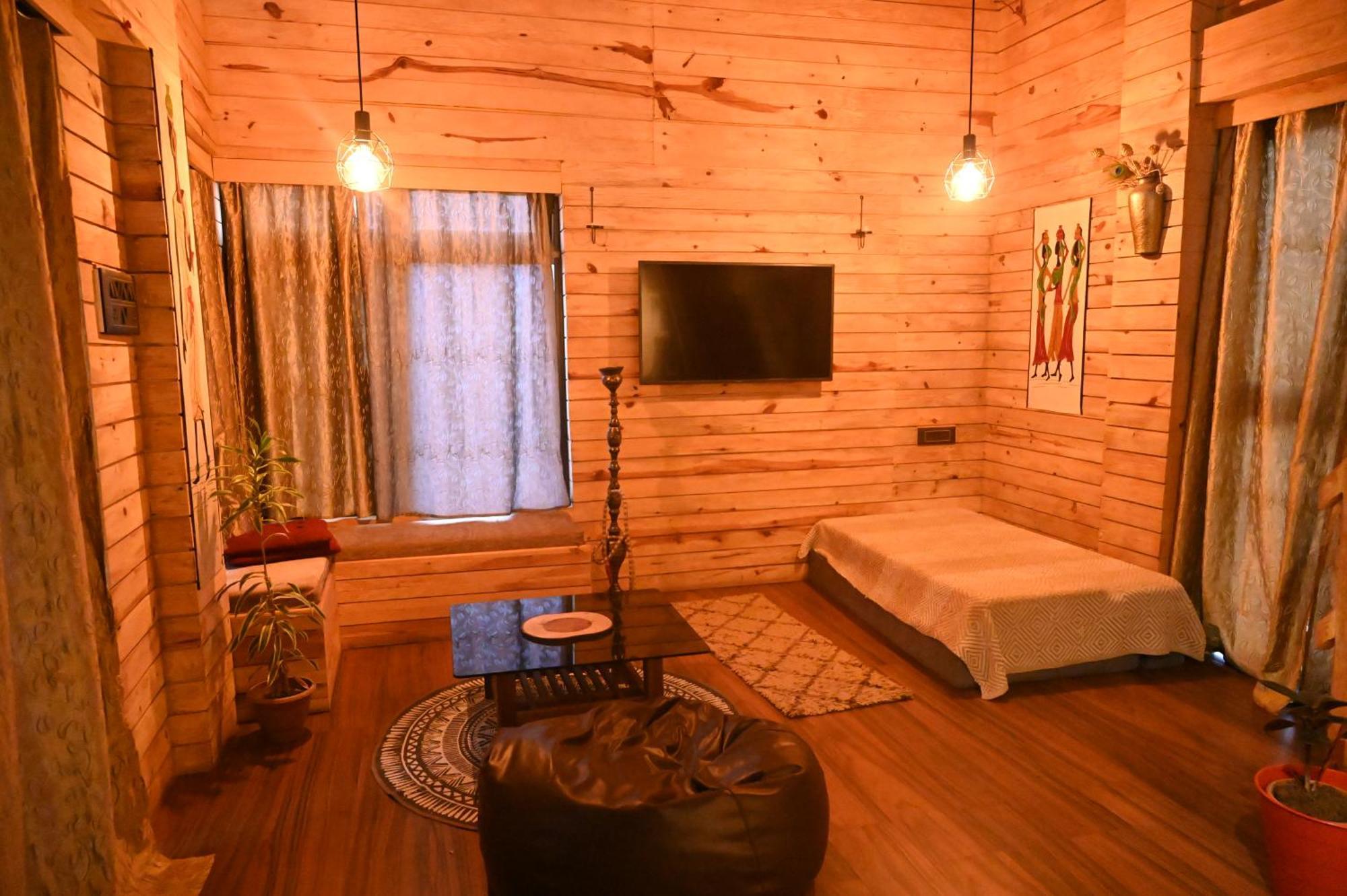 The Cabin By The Bayou Bed & Breakfast Guwahati Luaran gambar